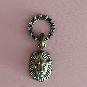 Kendra Scott pendants